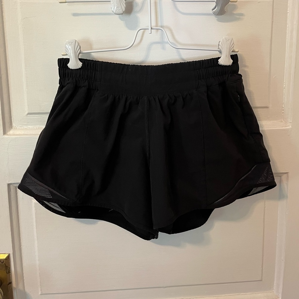 Lululemon Hotty Hot Shorts 4” Inseam